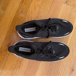 Hoka Clifton 8